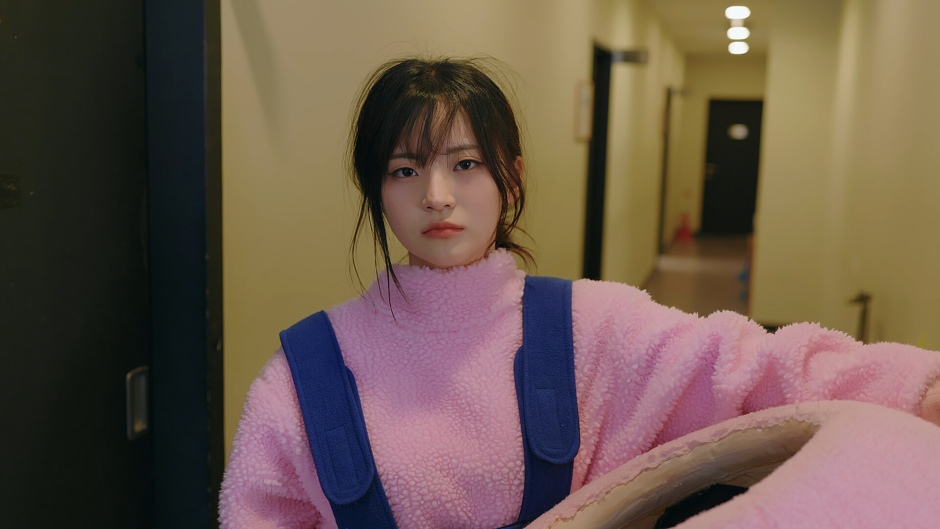 阿西, 美女室友竟然…?2|豪华中文|Build.20825654-耳畔呢喃-暗夜轻偎+全DLC解压即撸|